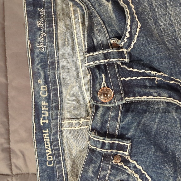 Cowgirl Tuff Co. Spring Break Women’s Size W 27 L 33 - Picture 5 of 6